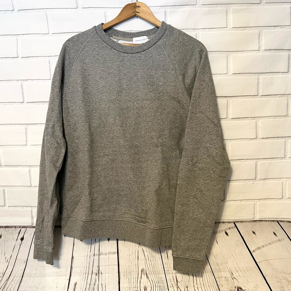 JOHN ELLIOT. Gray sweatshirt. Size 3
